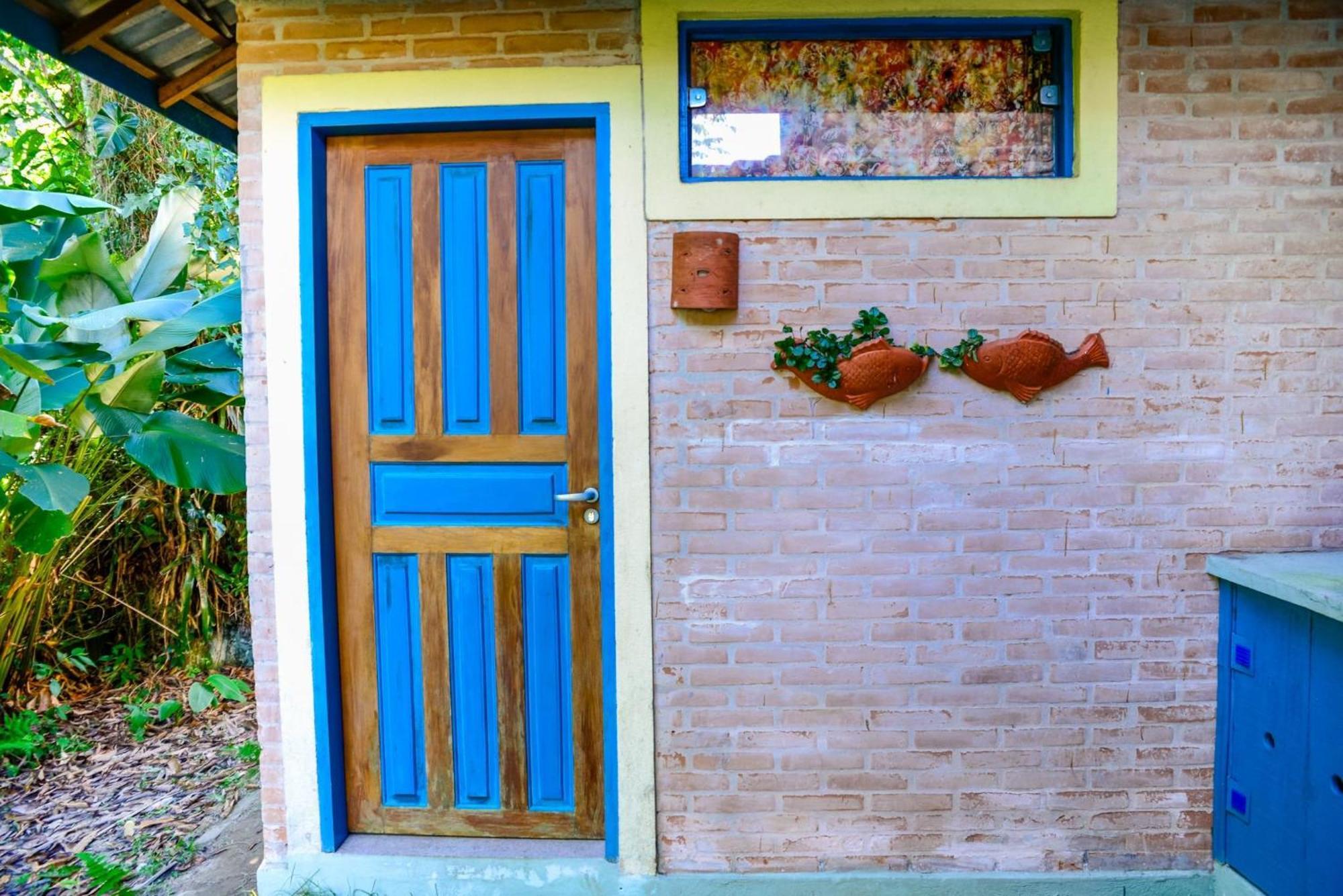 Casa Perto Da Praia Em Prumirim, *